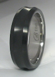 Titanring schwarz Fasen Rundung