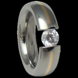 Titanring mit Gravuren Diamant